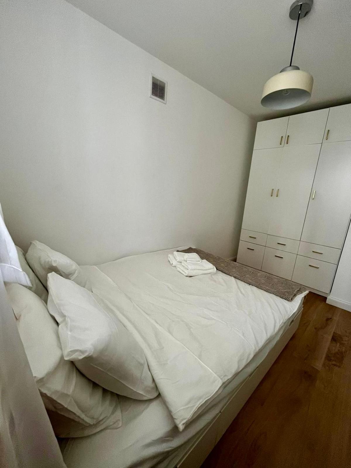Appartement Apartament Mila - Muzeum Polin à Varsovie Extérieur photo